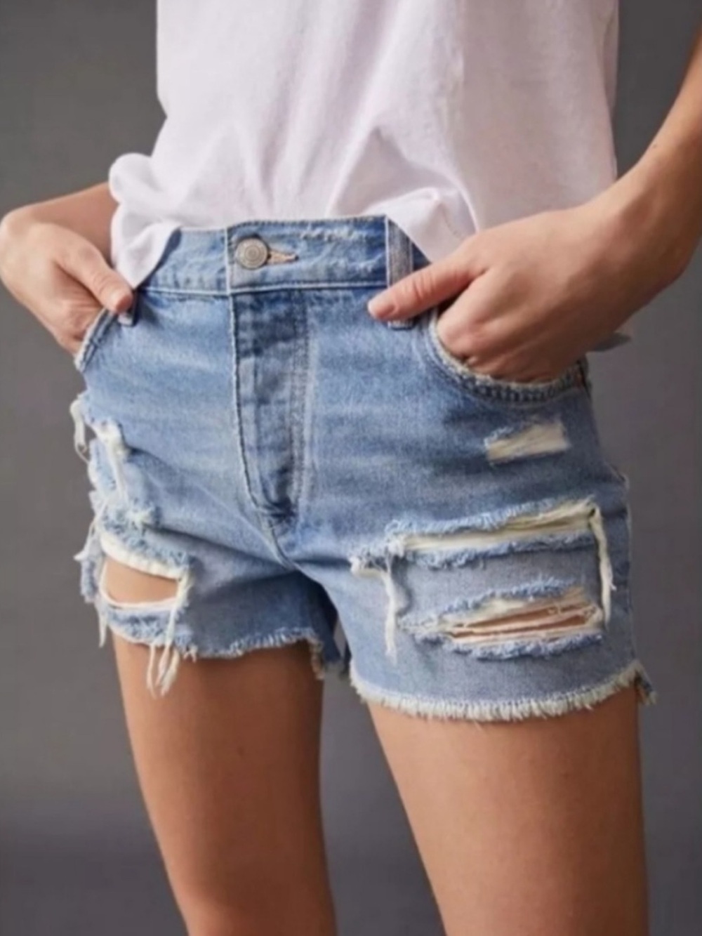 Free People Maggie High Rise Distressed Denim Shorts 100% Cotton Size 26